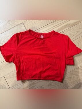 SKIMS Red Short Sleeve Crop Tee